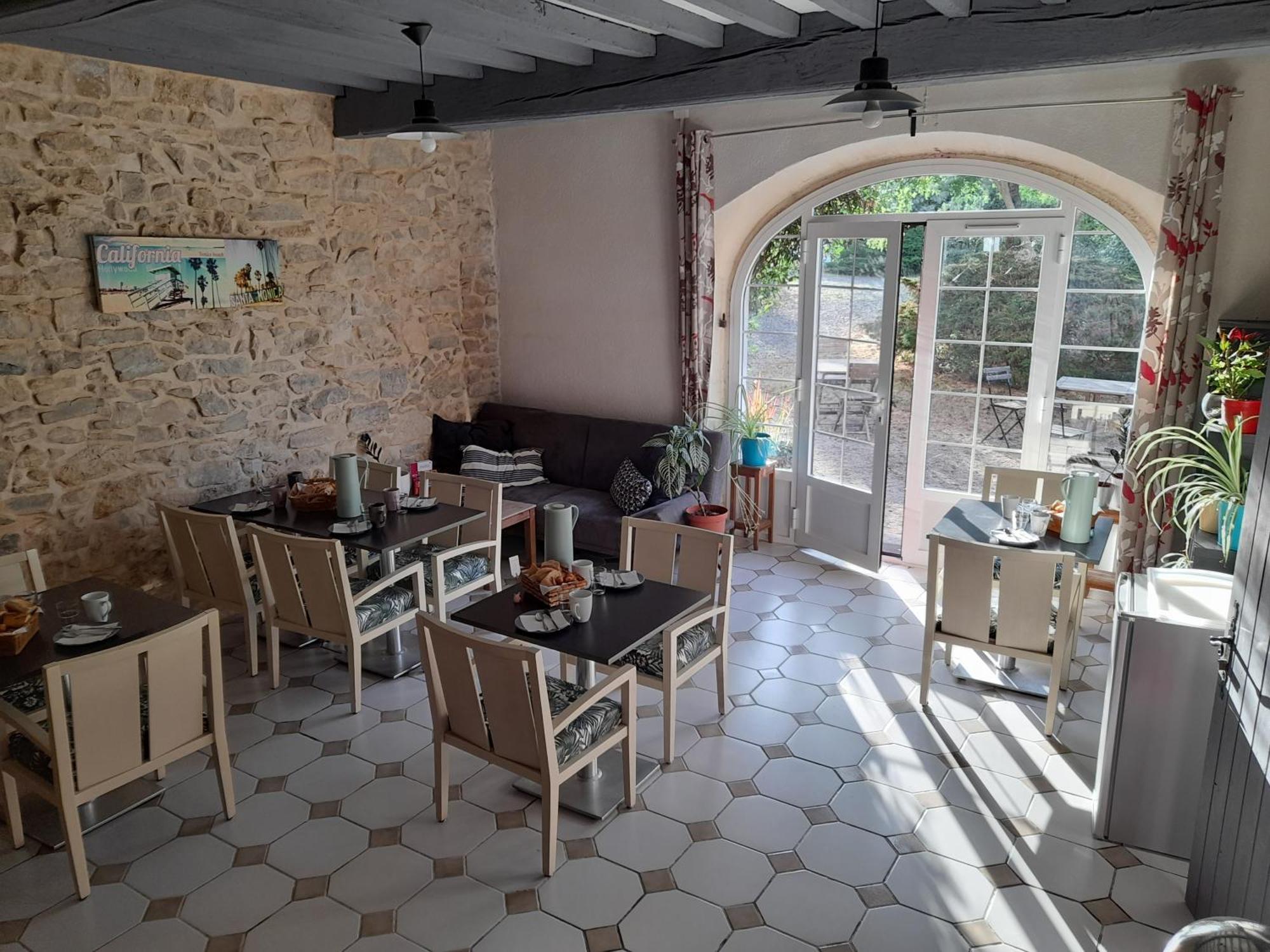 Bed and Breakfast La Metairie De Biaudos Экстерьер фото